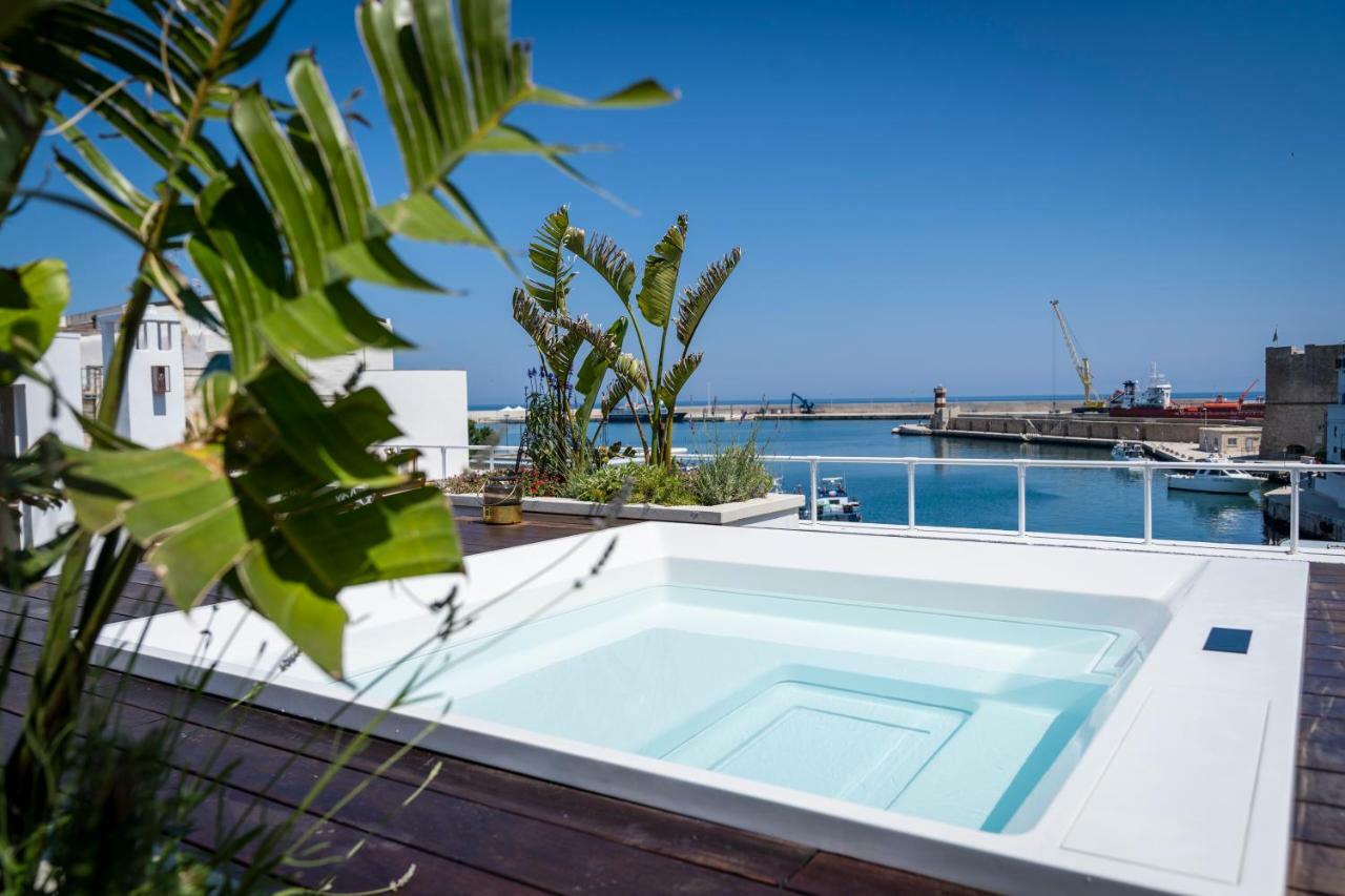 Al Console Luxury Suite Monopoli Exterior photo