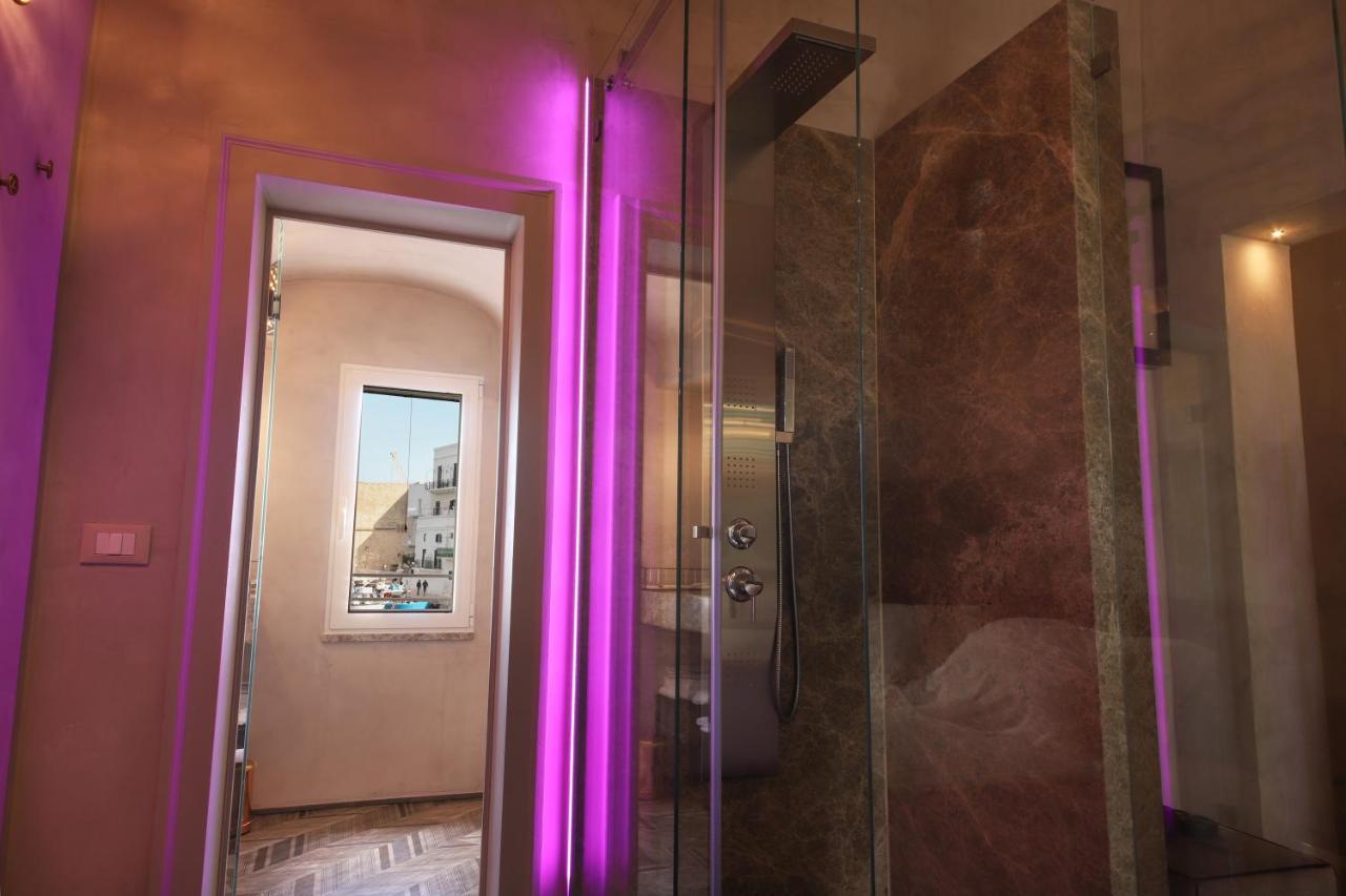 Al Console Luxury Suite Monopoli Exterior photo